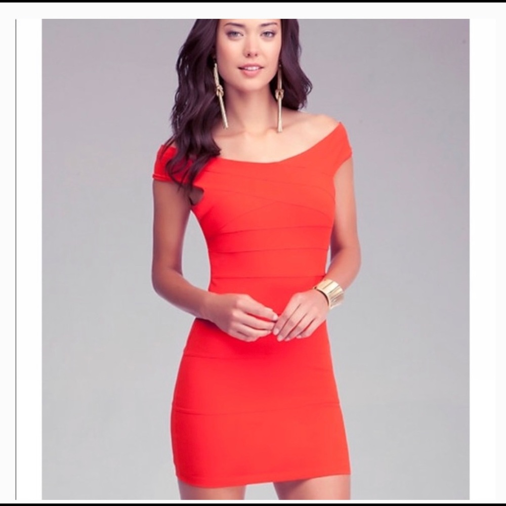 ❤️Bebe Off Shoulder Bodycon Dress ❤️